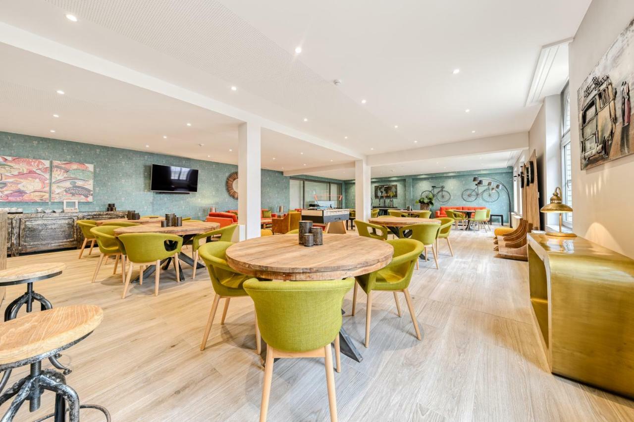 Acropolis - Luxury Appartments I Hotelservice And Parking Middelkerke Esterno foto