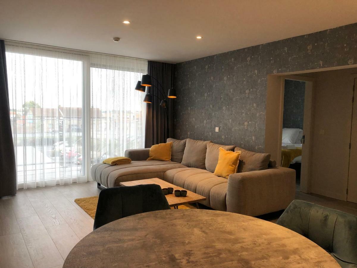 Acropolis - Luxury Appartments I Hotelservice And Parking Middelkerke Esterno foto